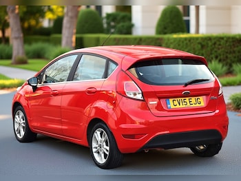 Used Ford Fiesta 2015 for sale - 76935513: Photo