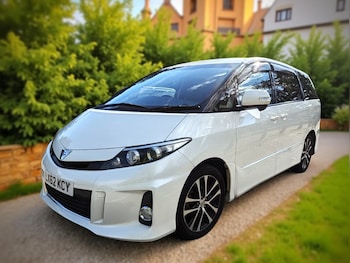 Used Toyota Estima 2013 for sale - 75613835: Photo