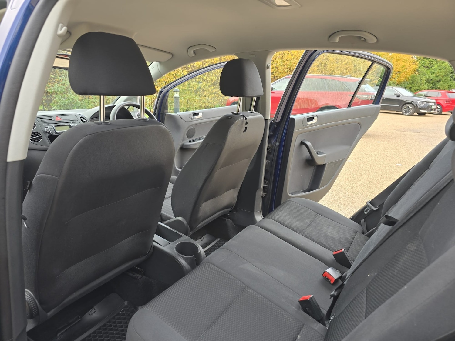 Used Volkswagen Golf Plus 2010 for sale - 76299330: Photo 25