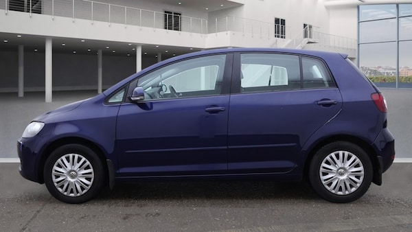 Used Volkswagen Golf Plus 2010 for sale - 76299330: Photo 3