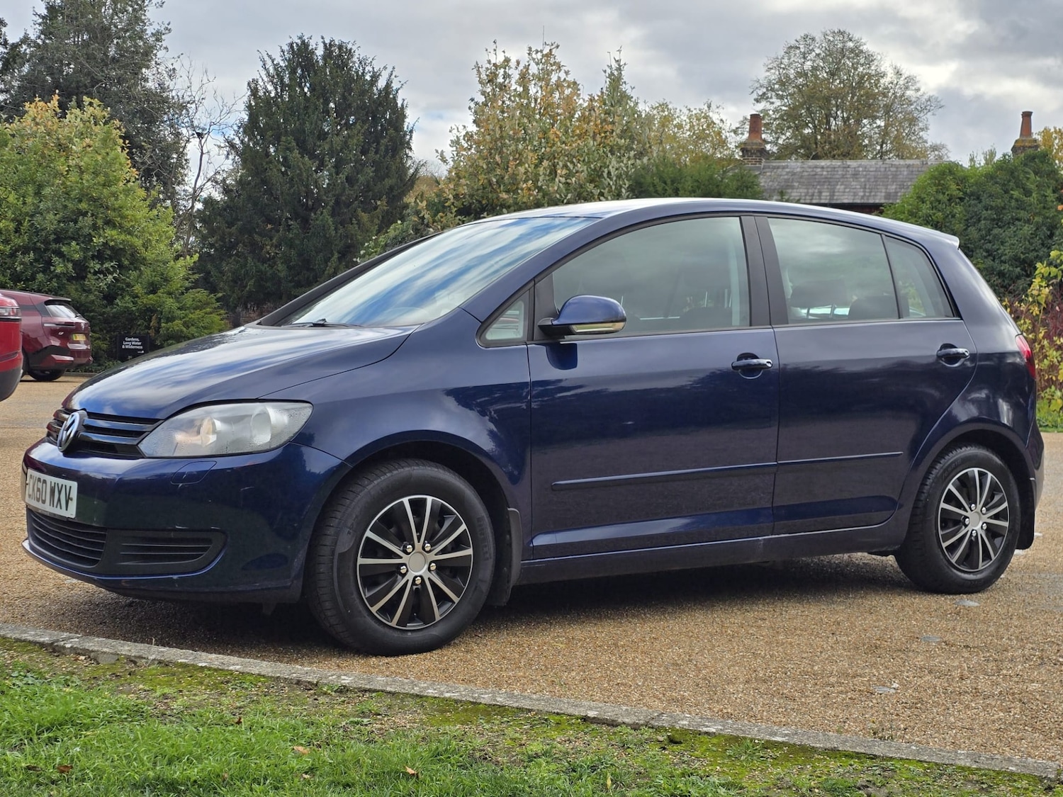 Used Volkswagen Golf Plus 2010 for sale - 76299330: Photo 4