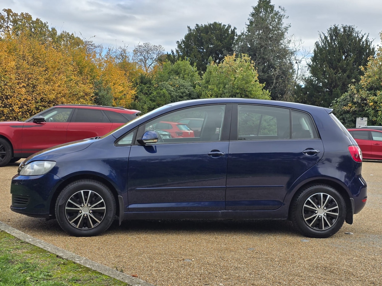 Used Volkswagen Golf Plus 2010 for sale - 76299330: Photo 5