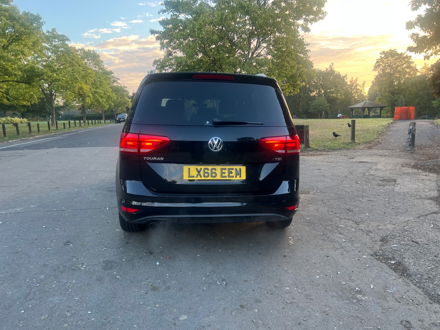 Used Volkswagen Touran 2017 for sale - 76120425: Photo 12