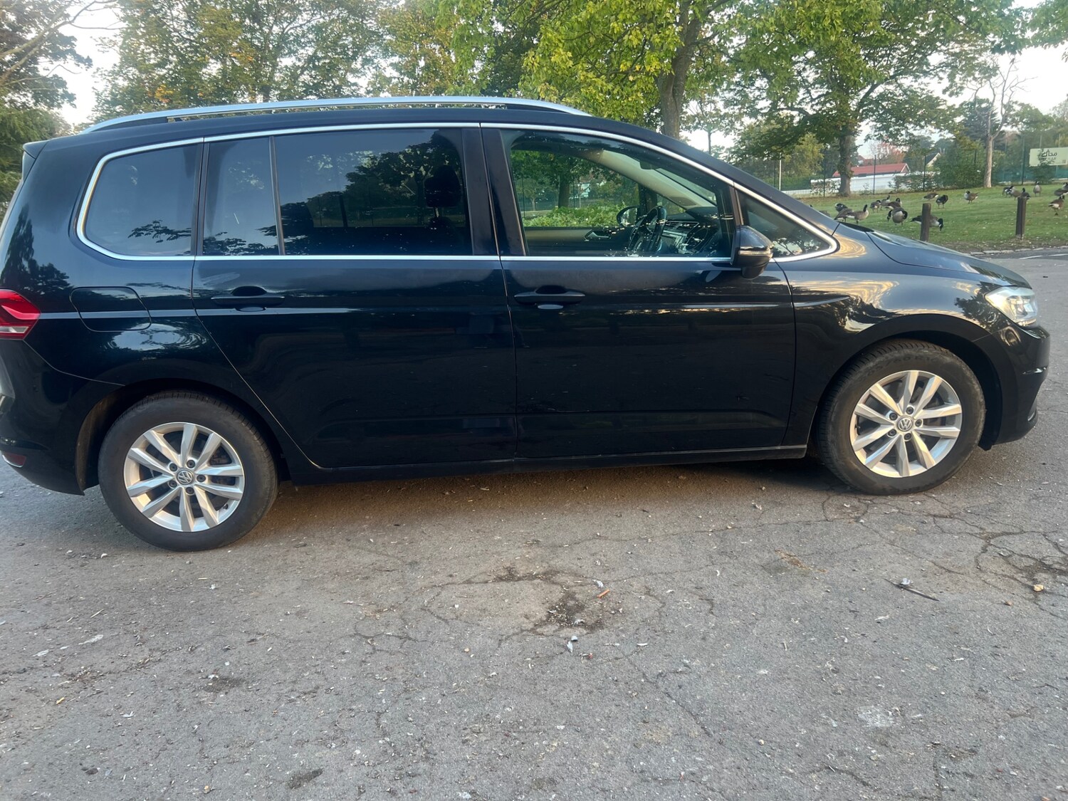 Used Volkswagen Touran 2017 for sale - 76120425: Photo 15
