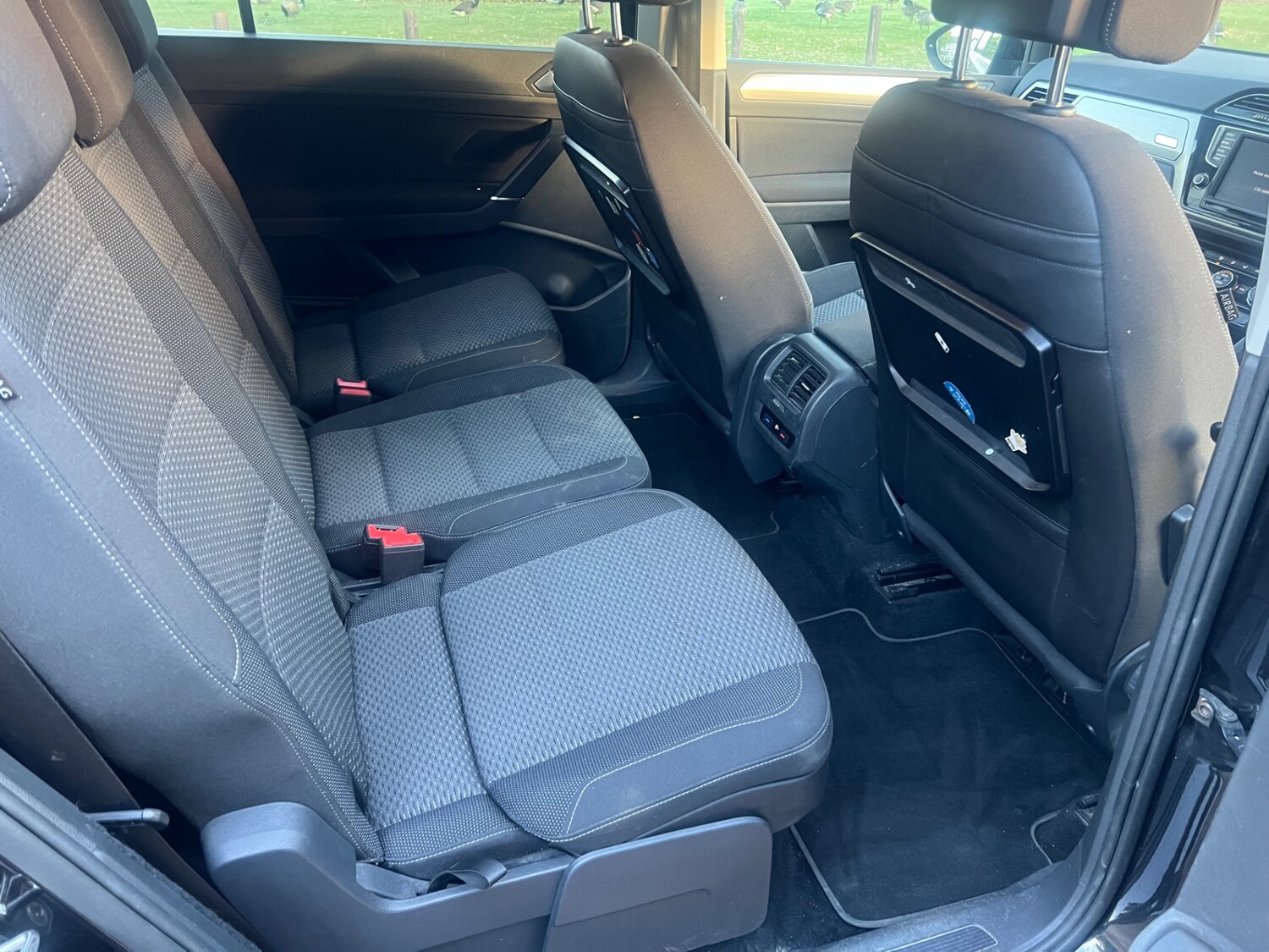 Used Volkswagen Touran 2017 for sale - 76120425: Photo 19