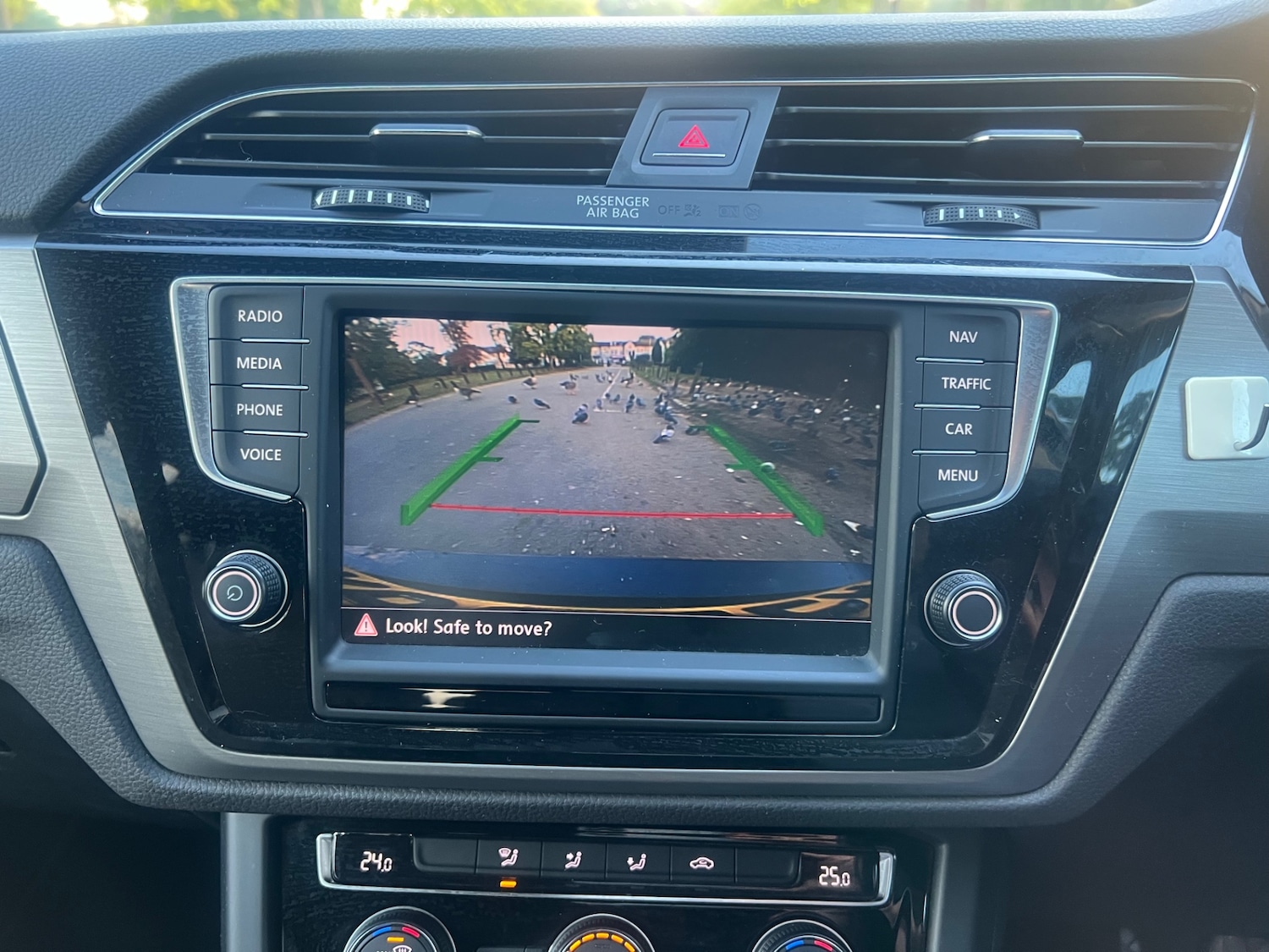 Used Volkswagen Touran 2017 for sale - 76120425: Photo 26