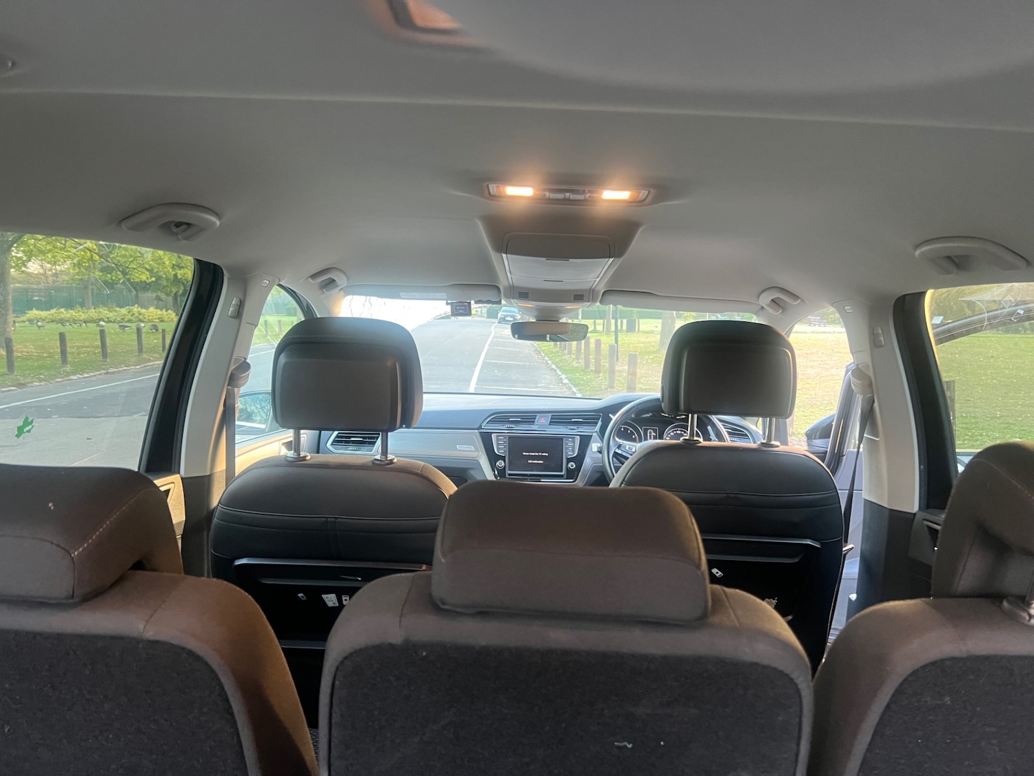 Used Volkswagen Touran 2017 for sale - 76120425: Photo 28