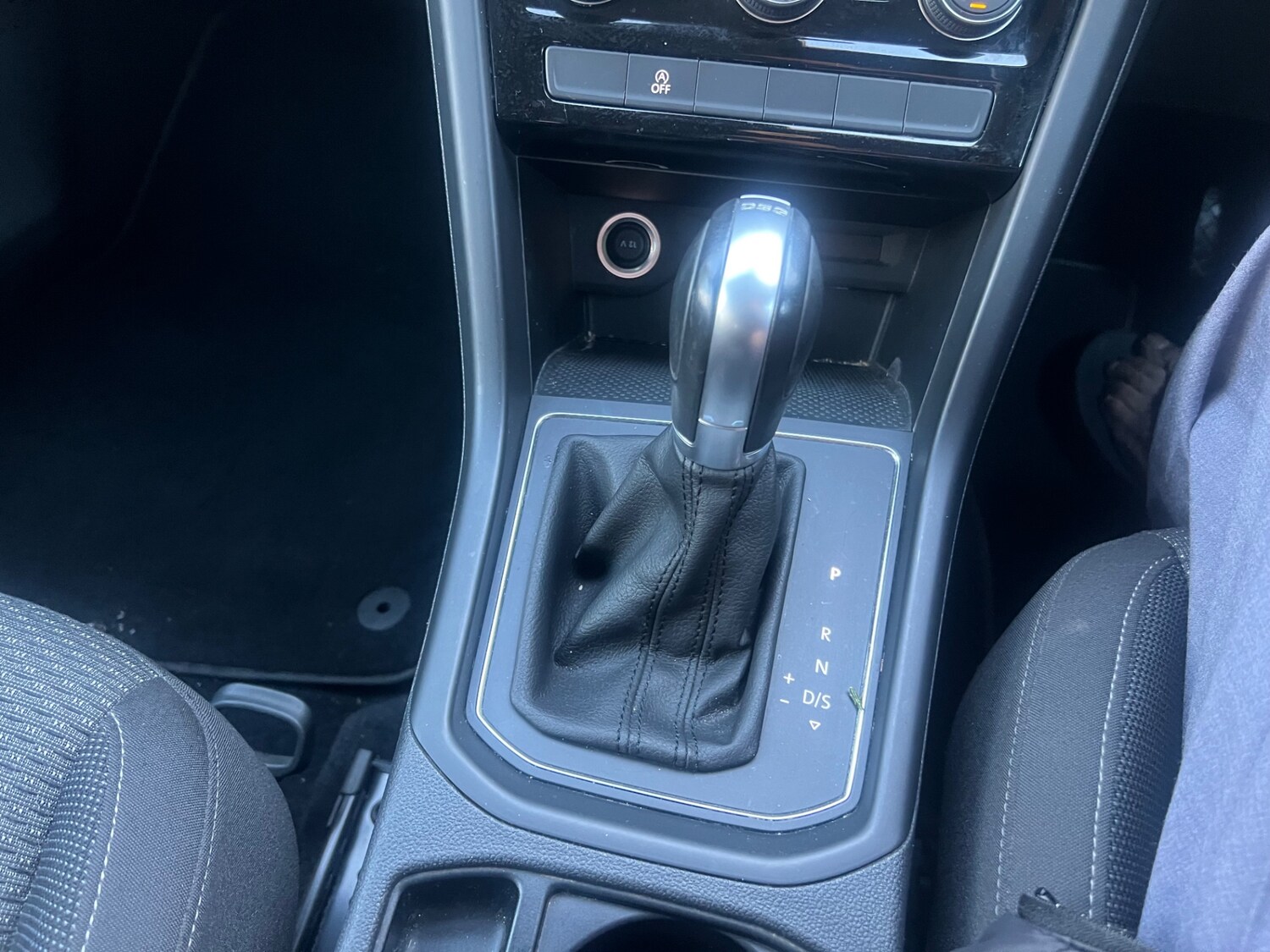 Used Volkswagen Touran 2017 for sale - 76120425: Photo 31