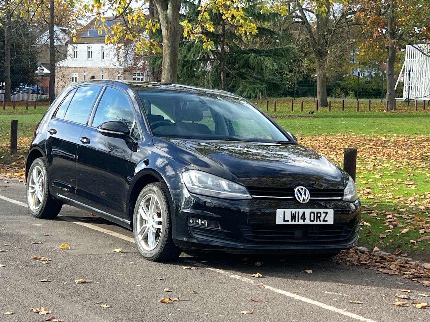 Used Volkswagen Golf 2025 for sale - 76527094: Photo 1