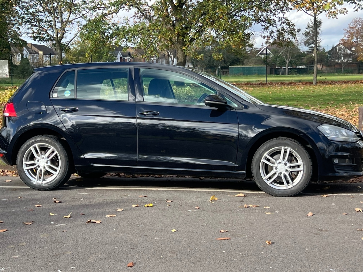 Used Volkswagen Golf 2025 for sale - 76527094: Photo 32