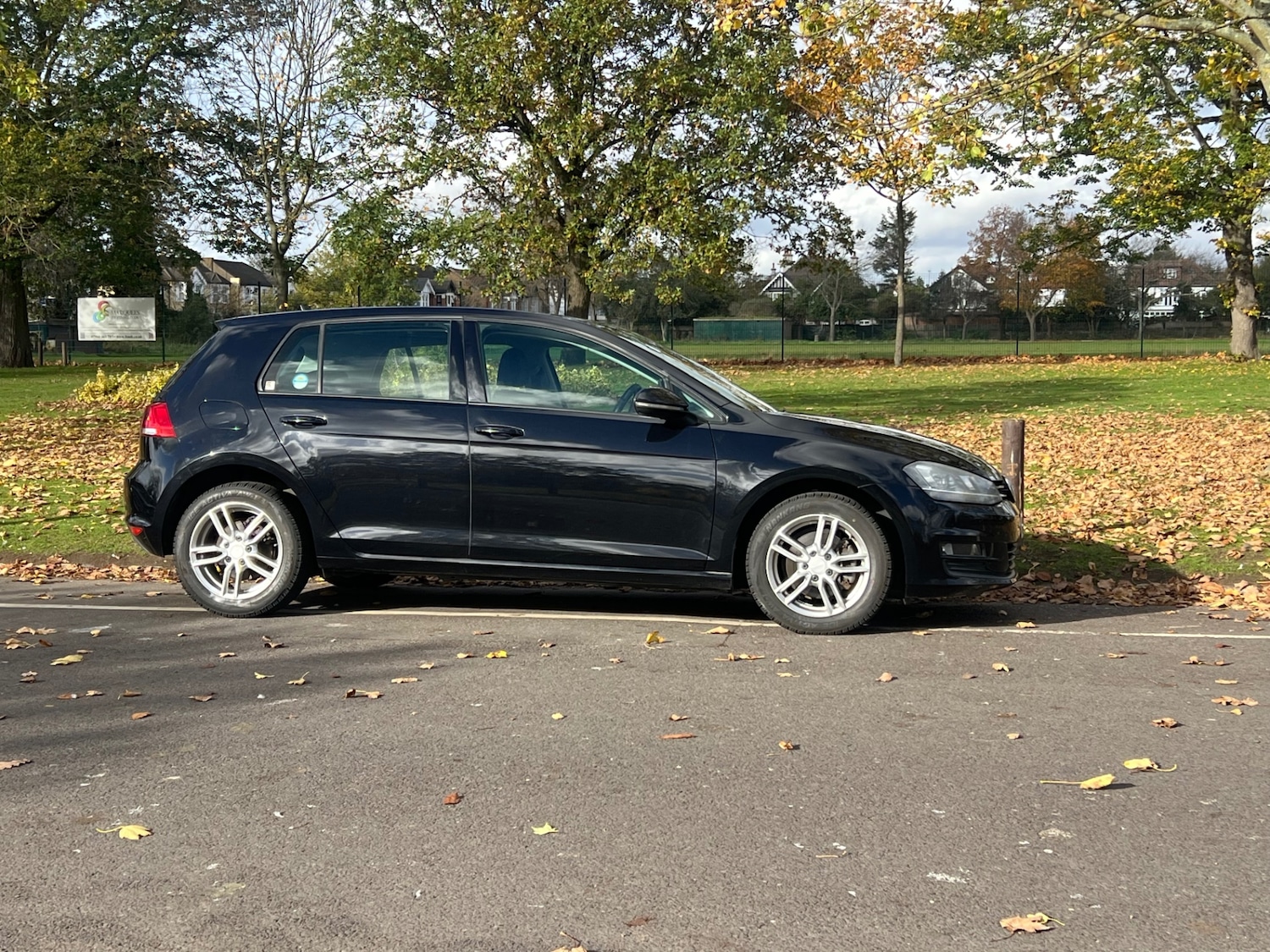 Used Volkswagen Golf 2025 for sale - 76527094: Photo 5