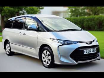 Used Toyota Estima 2017 for sale - 74557059: Photo