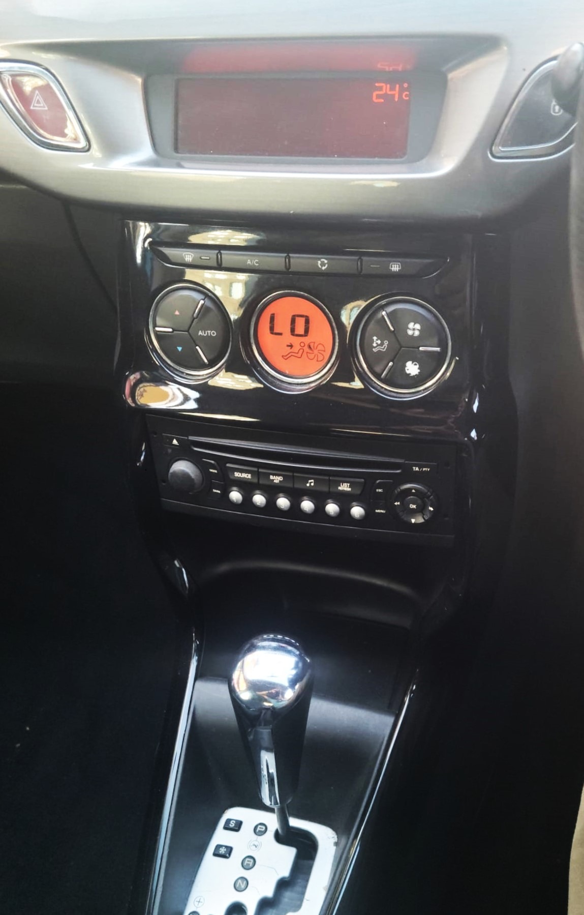 Used Citroen C3 2010 for sale - 76038505: Photo 13