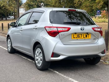 Used Toyota Vitz 2017 for sale - 79806429: Photo