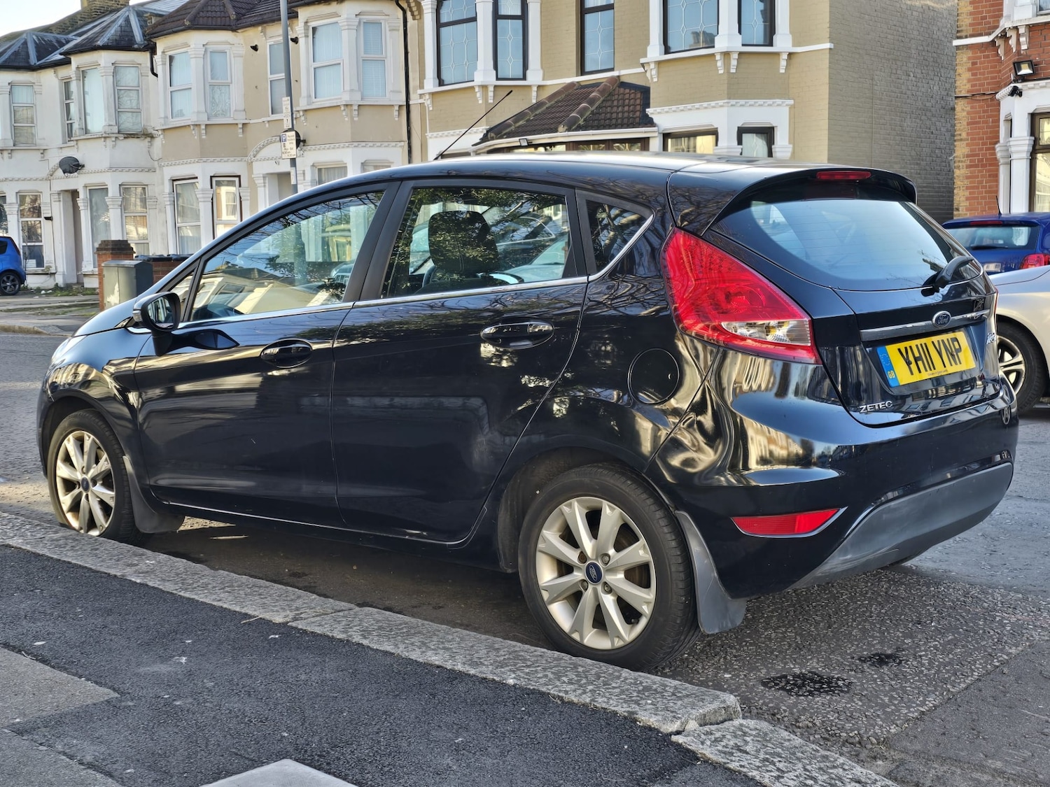 Used Ford Fiesta 2011 for sale - 77100684: Photo 13