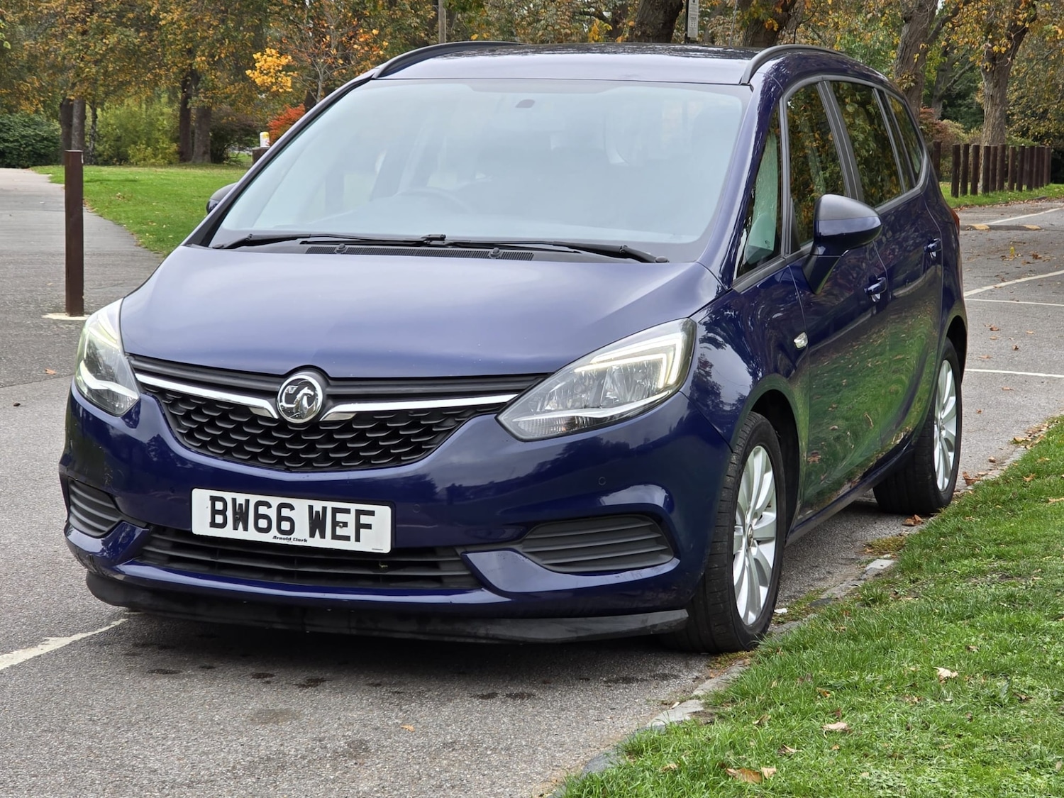 Used Vauxhall Zafira 2017 for sale - 76221616: Photo 12