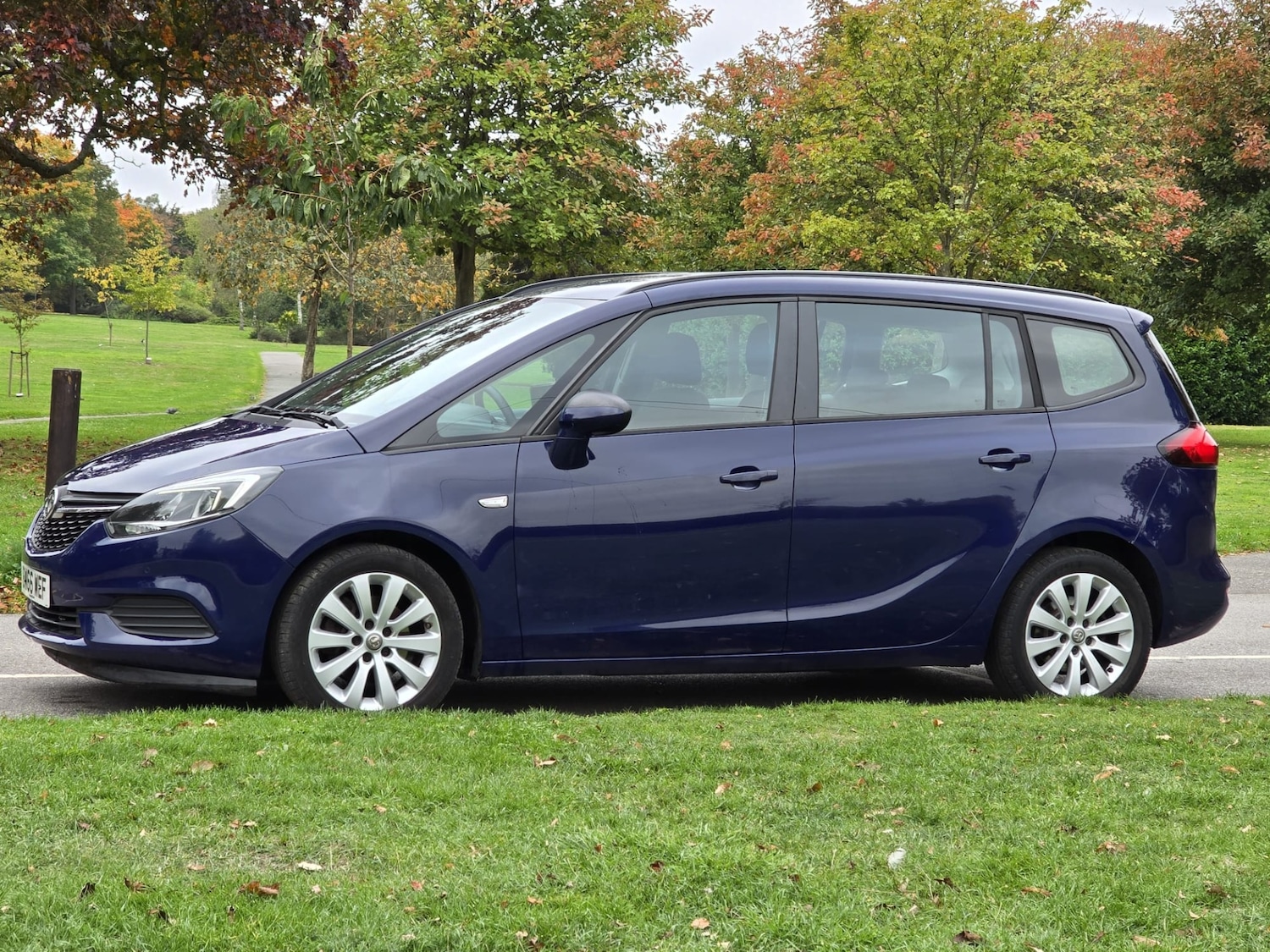 Used Vauxhall Zafira 2017 for sale - 76221616: Photo 14