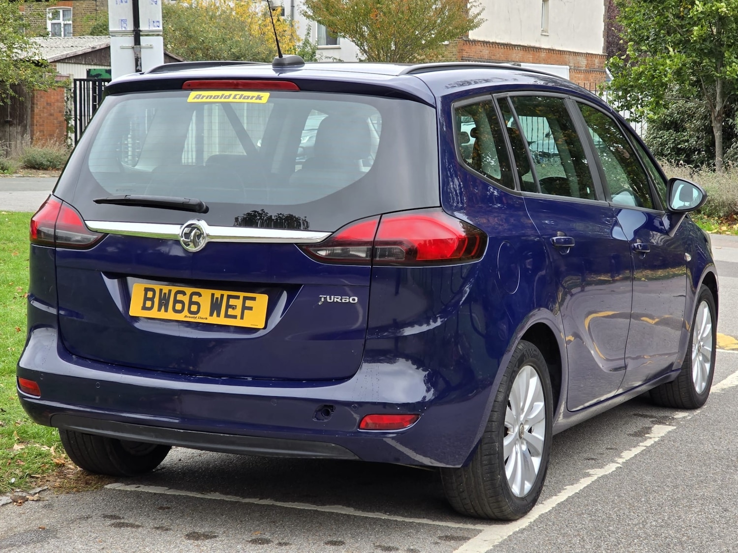 Used Vauxhall Zafira 2017 for sale - 76221616: Photo 21