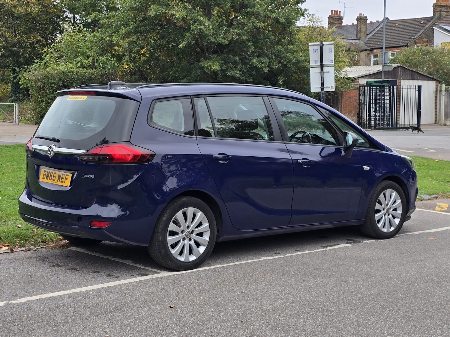 Used Vauxhall Zafira 2017 for sale - 76221616: Photo 26