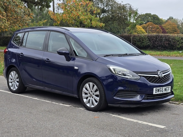 Used Vauxhall Zafira 2017 for sale - 76221616: Photo 2