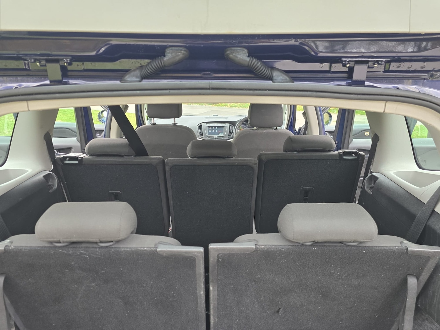 Used Vauxhall Zafira 2017 for sale - 76221616: Photo 35