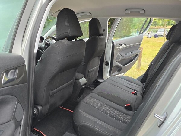 Used Peugeot 308 2015 for sale - 71957405: Photo 30