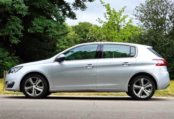 Used Peugeot 308 2015 for sale - 71957405: Photo 8