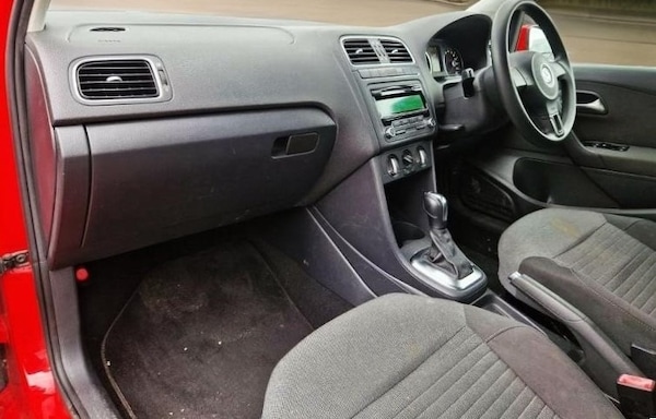 Used Volkswagen Polo 2012 for sale - 74763900: Photo 37