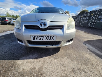 2007 (57) - 1.8 VVT-i T3 5dr 7 SEATS