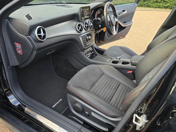 Used Mercedes-Benz GLA 2015 for sale - 75535660: Photo 32