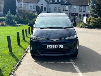 Used Toyota Estima 2017 for sale - 77822074: Photo
