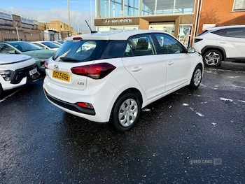 Used Hyundai i20 2020 for sale - 76500344: Photo