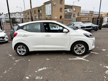 Used Hyundai i10 2023 for sale - 76271242: Photo