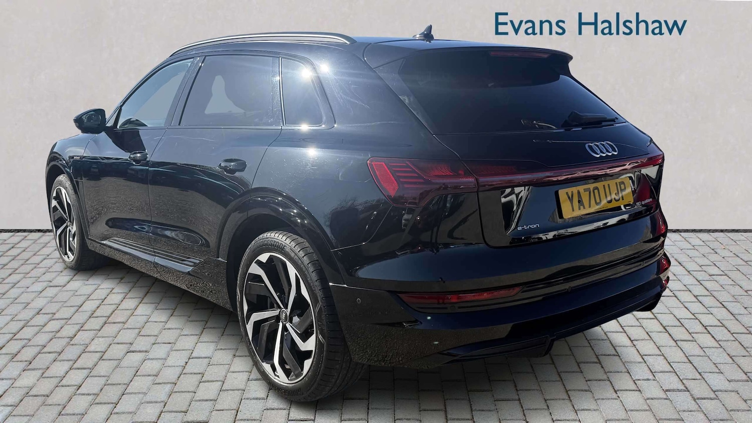 Used Audi e-tron 2021 for sale - 77913764: Photo 4