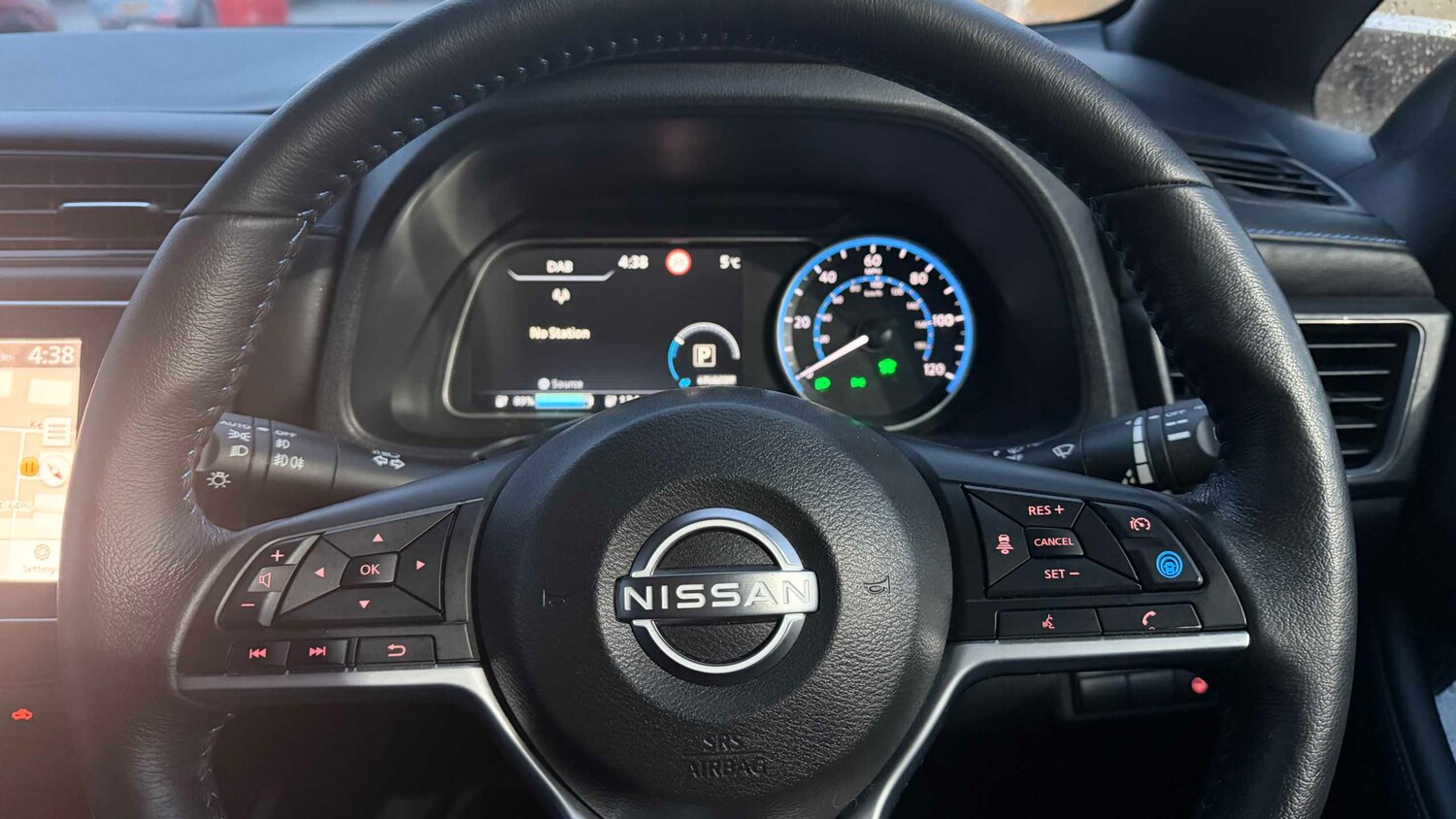 Used Nissan Leaf for sale - 77860174: Photo 9