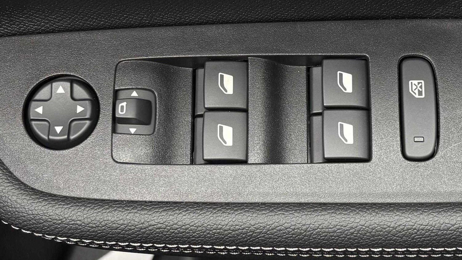 Used Vauxhall Mokka for sale - 77862111: Photo 31