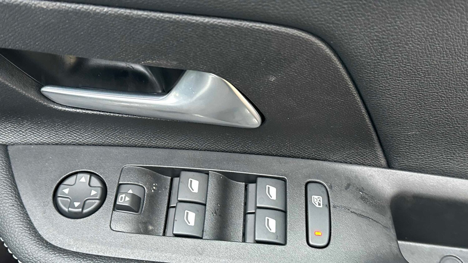 Used Vauxhall Mokka 2025 for sale - 77858231: Photo 16