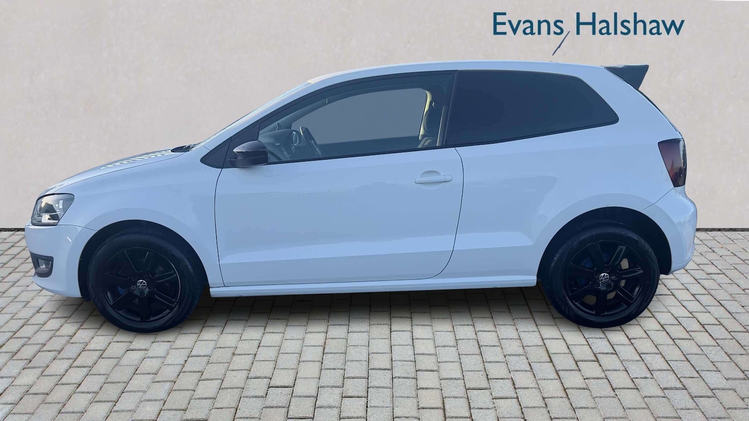 Used Volkswagen Polo 2014 for sale - 77913657: Photo 4