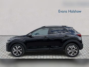 Used Kia Stonic 2023 for sale - 79065206: Photo
