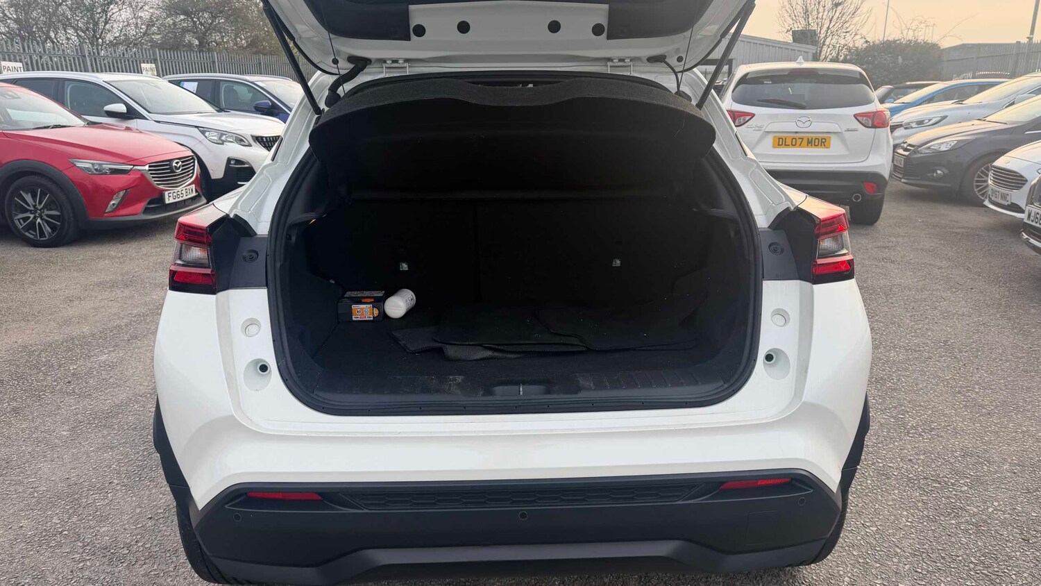 Used Nissan Juke for sale - 77972976: Photo 8