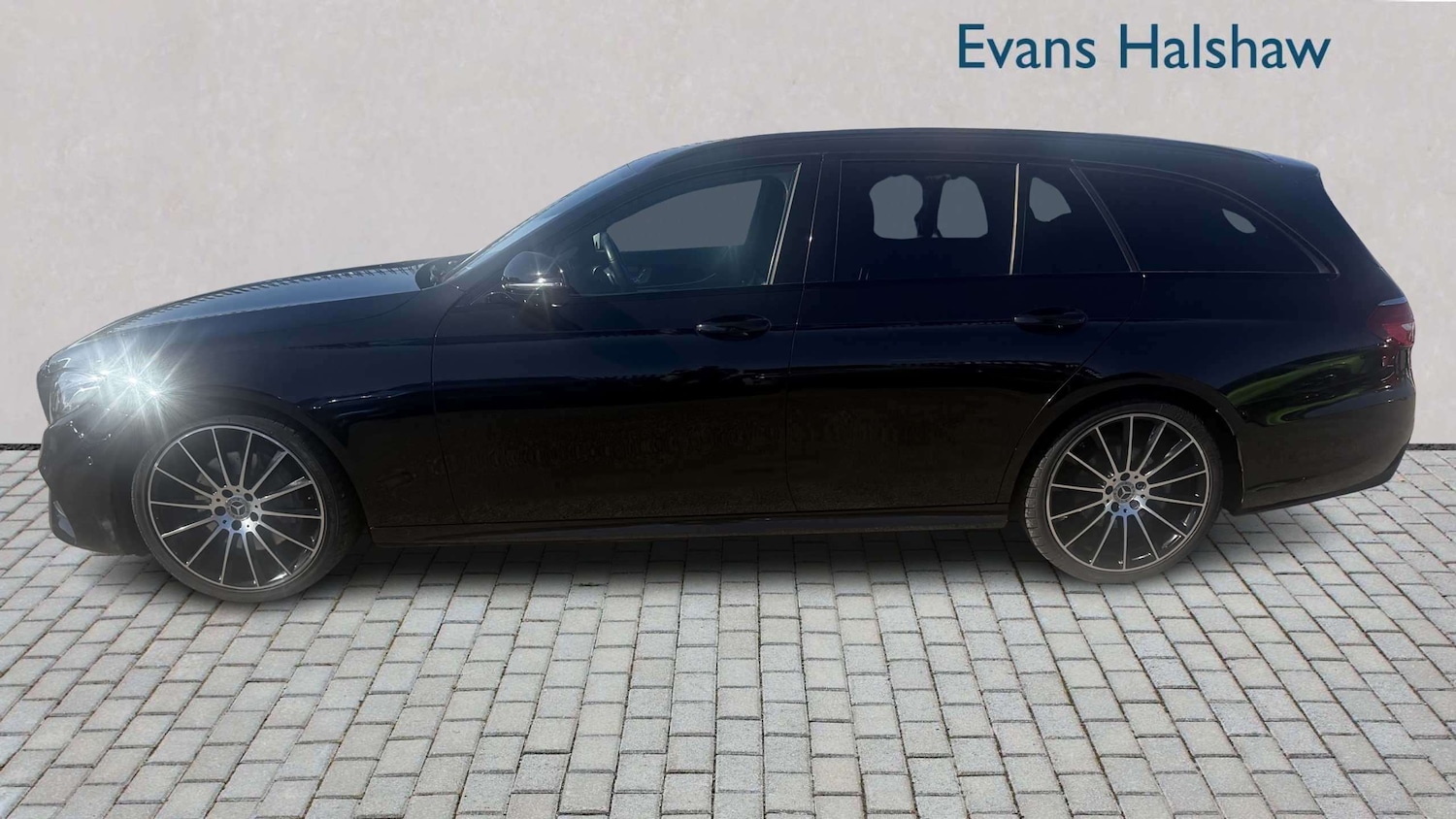 Used Mercedes-Benz E Class 2020 for sale - 78187773: Photo 4