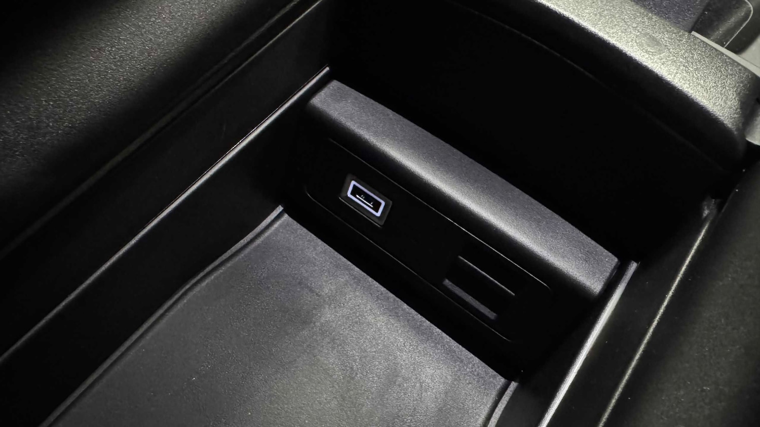 Used Peugeot 408 2024 for sale - 78089762: Photo 26