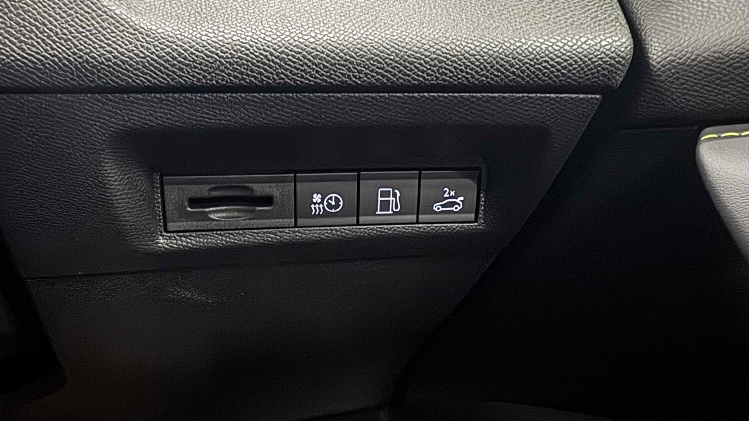 Used Peugeot 408 2024 for sale - 78089762: Photo 28