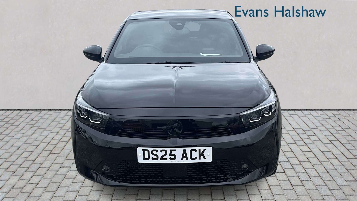 Used Vauxhall Corsa for sale - 77858403: Photo 2