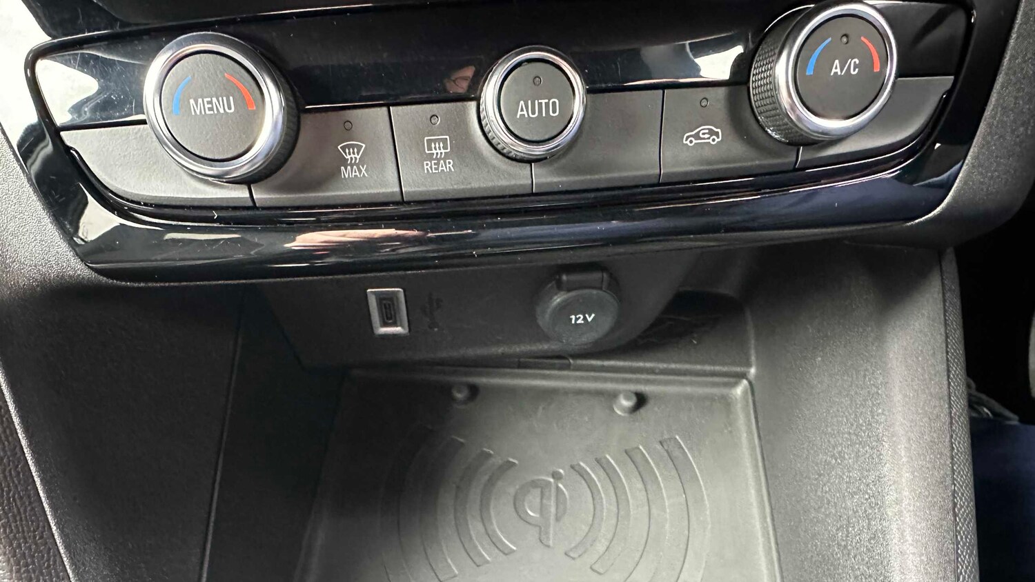 Used Vauxhall Corsa for sale - 77858403: Photo 26