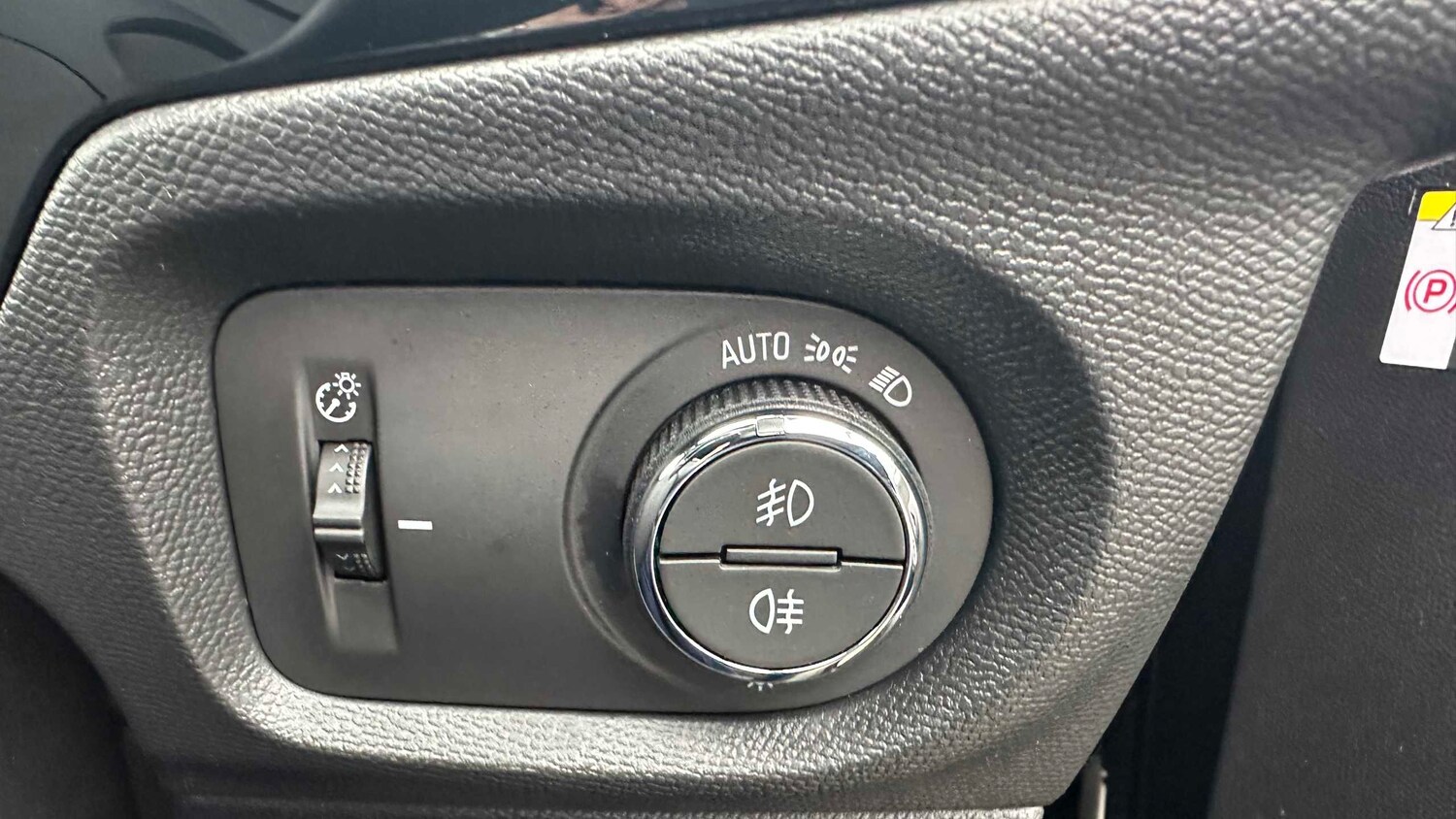 Used Vauxhall Corsa for sale - 77858403: Photo 27