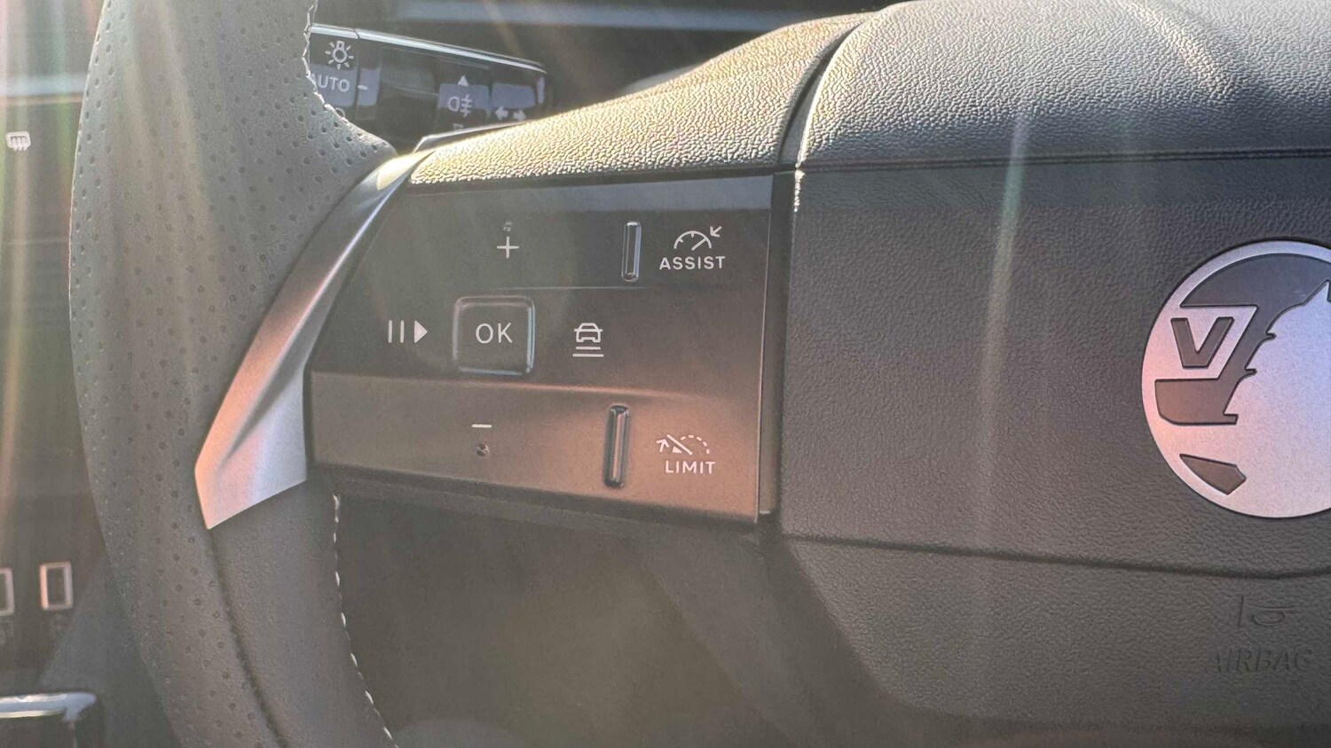 Used Vauxhall Grandland for sale - 77860668: Photo 14