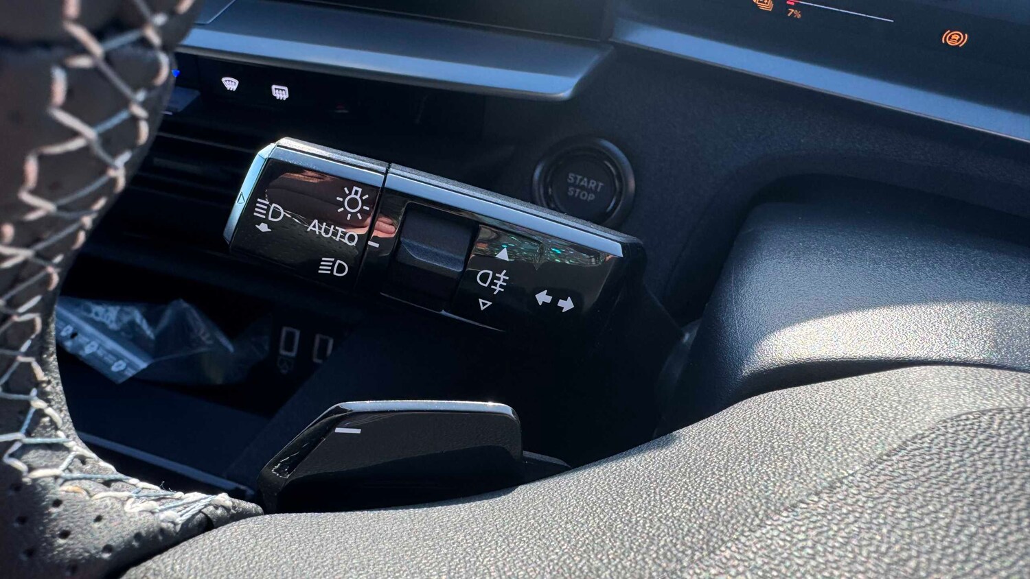 Used Vauxhall Grandland for sale - 77860668: Photo 17