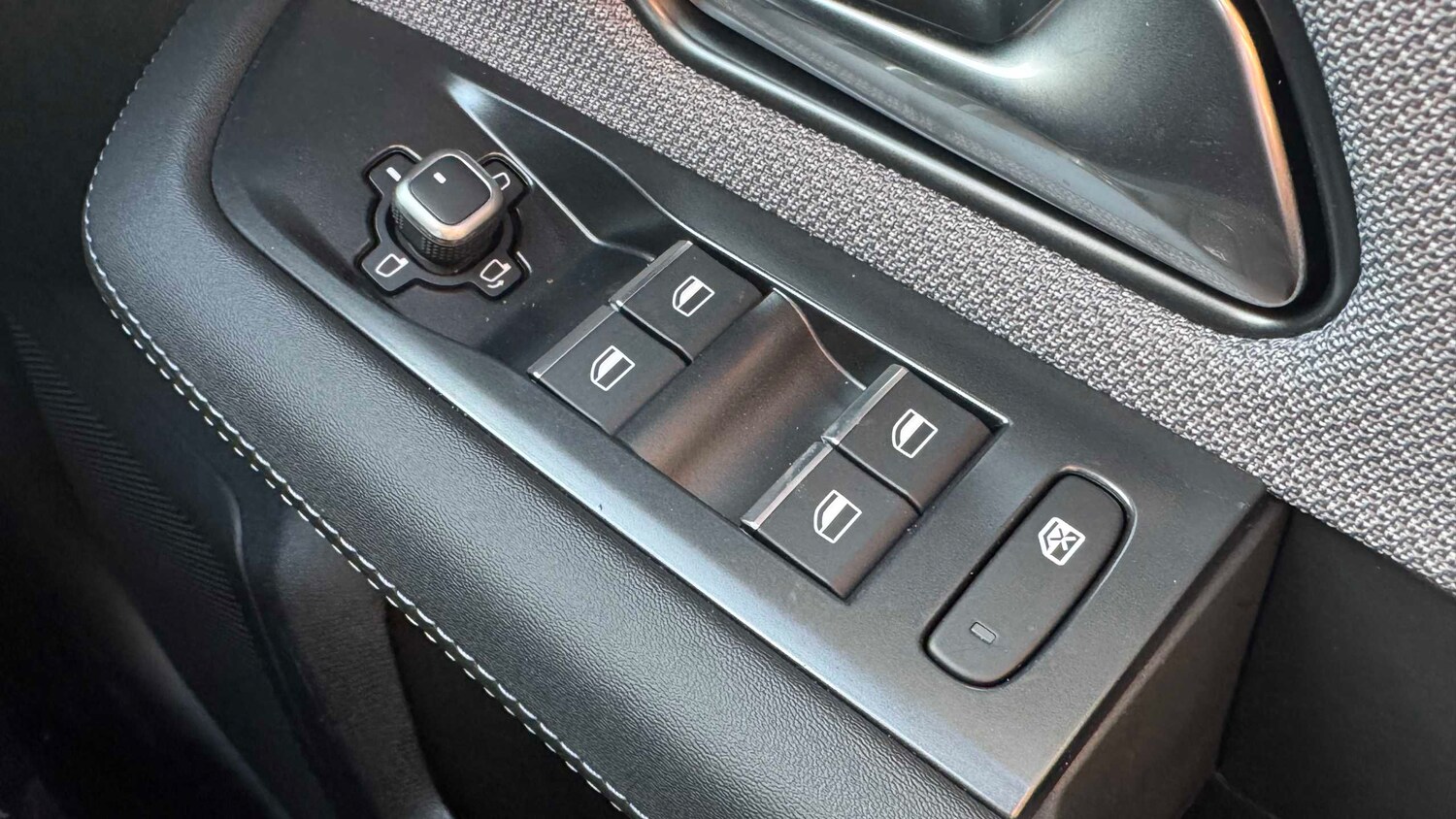 Used Vauxhall Grandland for sale - 77860668: Photo 25