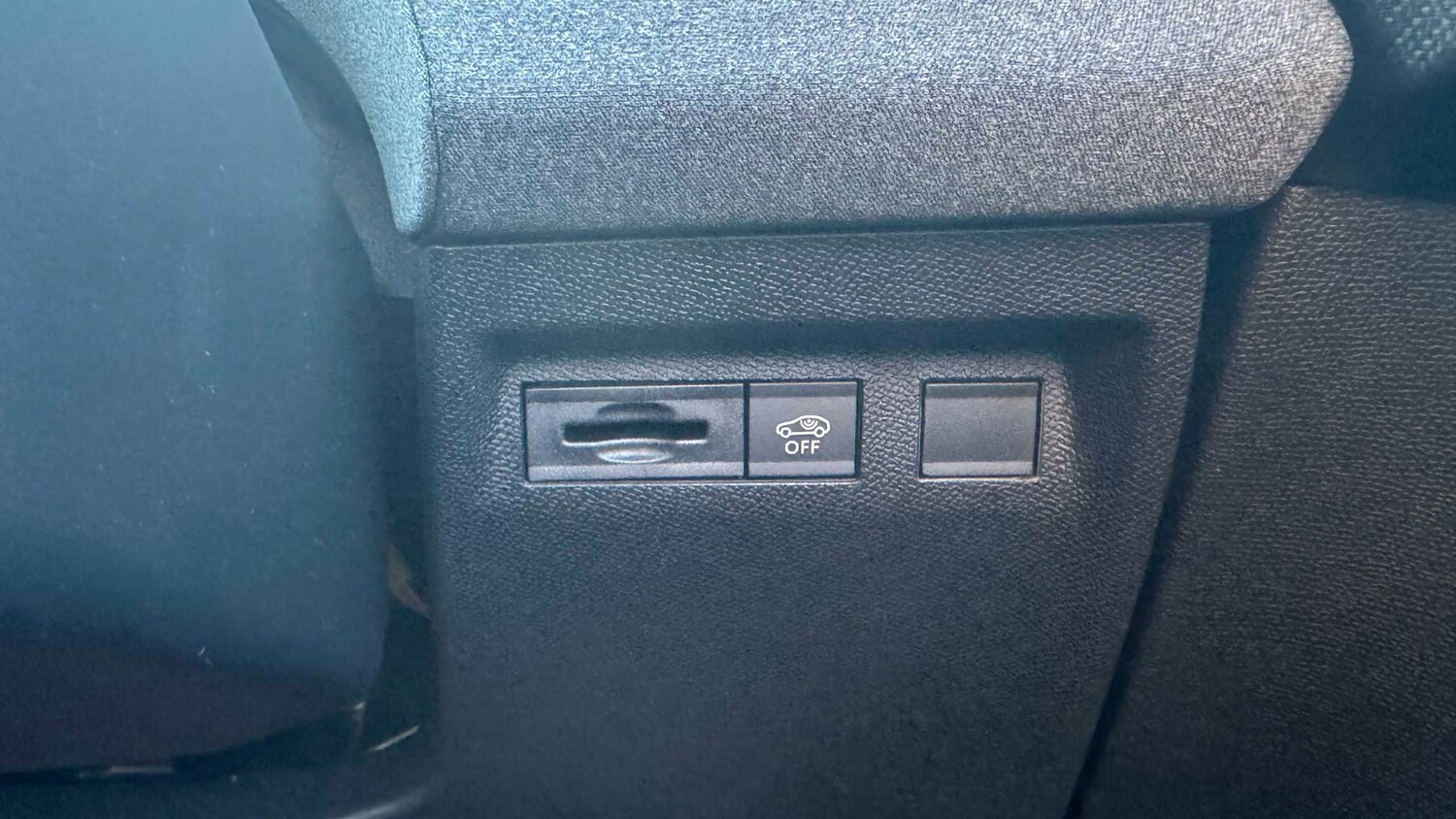 Used Vauxhall Grandland for sale - 77860668: Photo 26